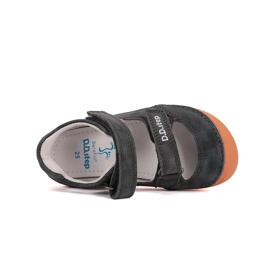 Kisfiú Barefoot Nyitott cipő