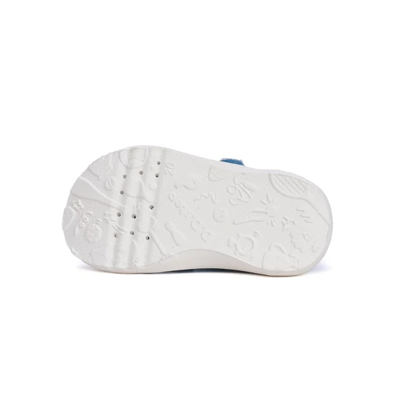 Kisfiú Barefoot Szobacipő / Vászoncipő focis